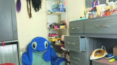 georgiss_ online show from 05/11/26, 07:22