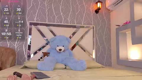 Snapshot of geral_johansson chatting on 10/14/25, 12:17 online show from 10/14/25, 12:17