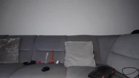 Angie online show from 02/11/26, 06:57