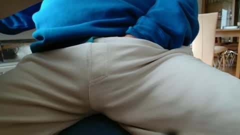 germanandy71 online show from 10/25/25, 08:22