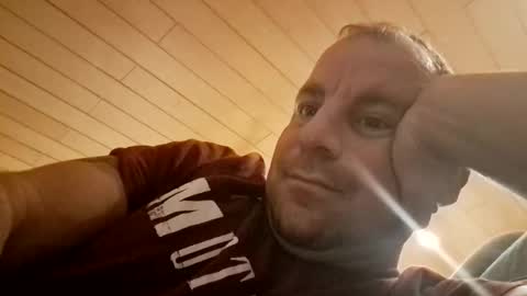 Snapshot of germandick2905 chatting on 11/24/25, 09:25 germandick2905 online show from 11/24/25, 09:25