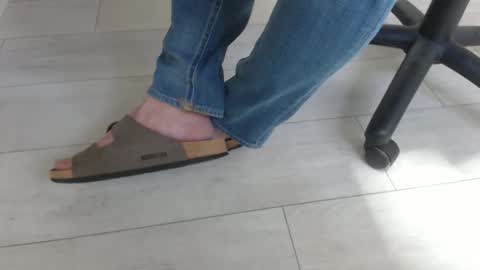 Snapshot of germansolebro chatting on 02/26/26, 08:02 GermanSoleBro online show from 02/26/26, 08:02