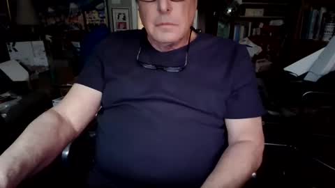 Snapshot of gerrardjj chatting on 03/11/25, 09:37 Jason online show from 03/11/25, 09:37