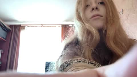 Snapshot of gertrudisturbe chatting on 04/01/26, 01:17 Kate online show from 04/01/26, 01:17