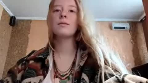 Snapshot of gertrudisturbe chatting on 05/27/26, 03:03 Kate online show from 05/27/26, 03:03