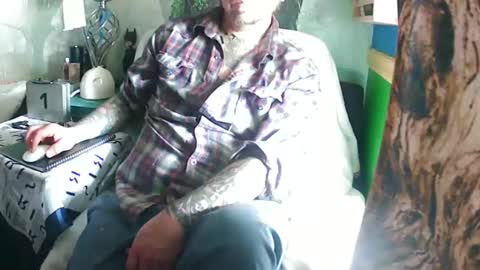 Snapshot of getfucked321jake chatting on 01/22/25, 06:31 getfucked321jake online show from 01/22/25, 06:31