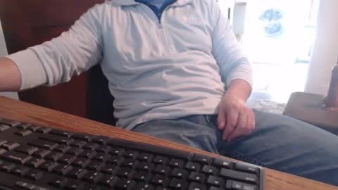 Snapshot of gethoggy chatting on 10/01/25, 09:21 gethoggy online show from 10/01/25, 09:21