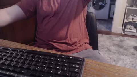 Snapshot of gethoggy chatting on 10/19/25, 02:07 gethoggy online show from 10/19/25, 02:07