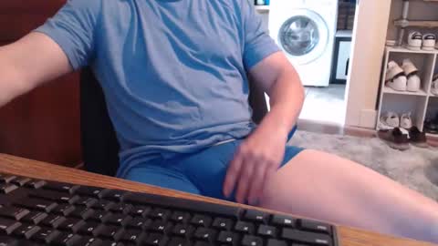 Snapshot of gethoggy chatting on 04/21/26, 02:23 gethoggy online show from 04/21/26, 02:23