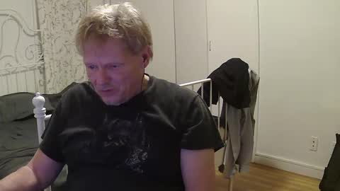 Snapshot of gethyn chatting on 01/20/25, 04:54 Gethyn online show from 01/20/25, 04:54