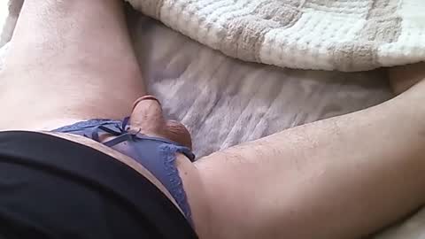 Snapshot of getmehard4213 chatting on 10/08/25, 04:37 Luscious online show from 10/08/25, 04:37