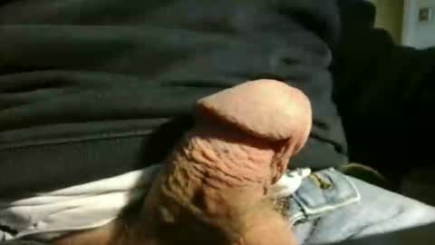 Snapshot of gettingstiff chatting on 09/15/25, 04:18 gettingstiff online show from 09/15/25, 04:18