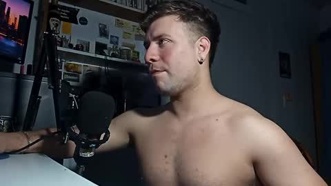 Snapshot of gferrari1996 chatting on 09/17/25, 06:48 gferrari1996 online show from 09/17/25, 06:48