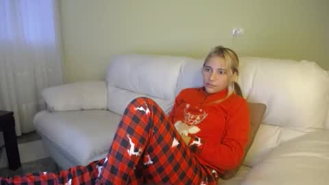 Snapshot of ggemas chatting on 12/18/24, 07:26 ggemas online show from 12/18/24, 07:26