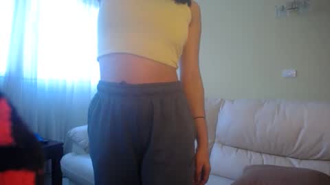 Snapshot of ggemas chatting on 02/05/25, 01:54 ggemas online show from 02/05/25, 01:54