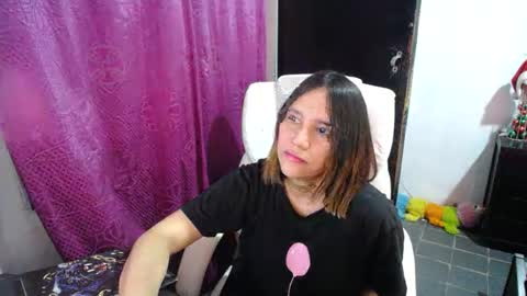 Snapshot of ggemas chatting on 12/20/25, 03:41 ggemas online show from 12/20/25, 03:41