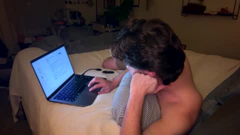 gggopa998 online show from 12/18/24, 12:32