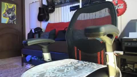 Snapshot of ghala chatting on 12/15/24, 04:40 DarkMan online show from 12/15/24, 04:40