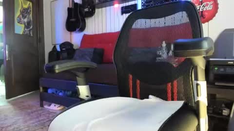 Snapshot of ghala chatting on 12/30/24, 09:37 DarkMan online show from 12/30/24, 09:37