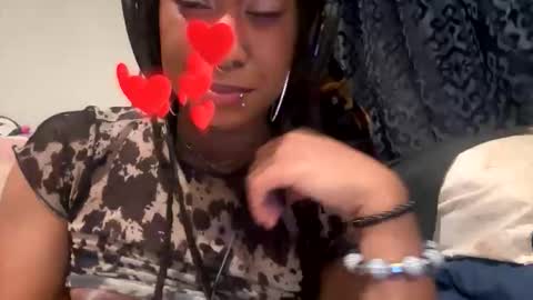 ghastgirlt_t online show from 10/25/25, 06:32