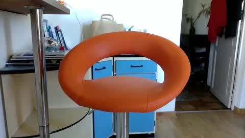 ghets2083 online show from 04/25/26, 08:28