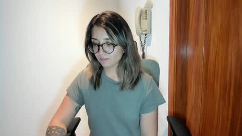 Snapshot of ghostcrimson chatting on 12/04/24, 05:38 andy online show from 12/04/24, 05:38