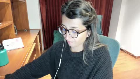 Snapshot of ghostcrimson chatting on 02/12/25, 05:05 andy online show from 02/12/25, 05:05