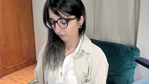 Snapshot of ghostcrimson chatting on 09/17/25, 02:35 andy online show from 09/17/25, 02:35