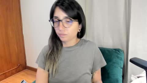 Snapshot of ghostcrimson chatting on 09/18/25, 02:35 andy online show from 09/18/25, 02:35