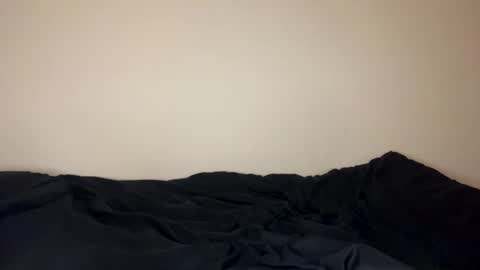 Snapshot of ghostpetal chatting on 04/16/26, 02:45 ghostpetal online show from 04/16/26, 02:45