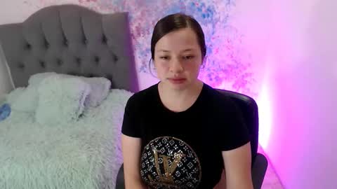 Snapshot of gia_atm chatting on 09/09/25, 02:49 Gia atm online show from 09/09/25, 02:49