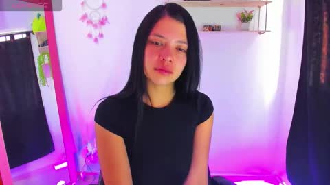 giaaaa   online show from 01/11/26, 11:48