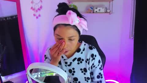 giaaaa   online show from 02/07/26, 11:08