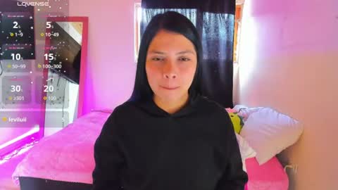 giaaaa   online show from 07/11/26, 10:22