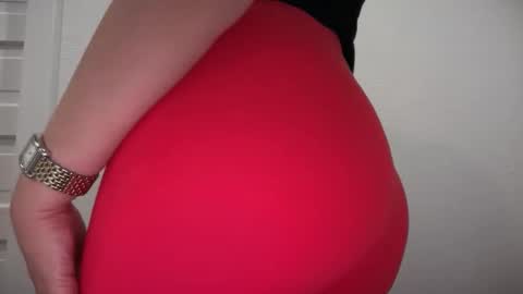 The Queen of Squirt online show from 03/26/26, 12:17