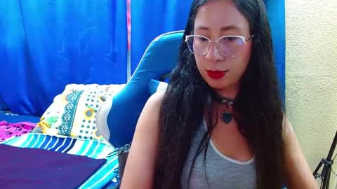 Gia  online show from 05/16/26, 07:34