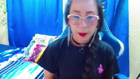 Gia  online show from 05/20/26, 10:49