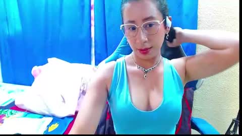Gia  online show from 07/10/26, 04:20