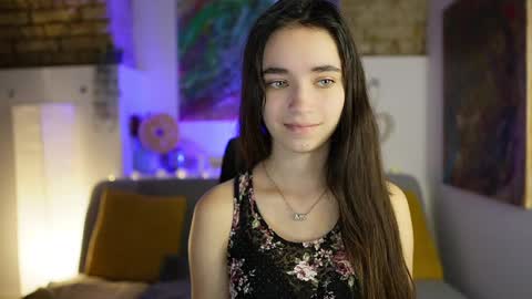 Snapshot of gia_paige18 chatting on 12/17/24, 09:39 Gia Paige18 online show from 12/17/24, 09:39