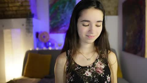 Snapshot of gia_paige18 chatting on 12/17/24, 12:54 Gia Paige18 online show from 12/17/24, 12:54