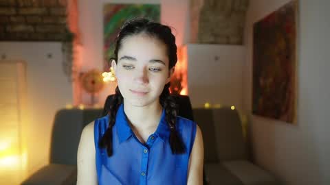 Snapshot of gia_paige18 chatting on 03/05/25, 08:00 Gia Paige18 online show from 03/05/25, 08:00