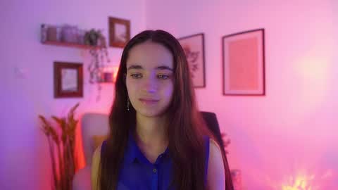 Snapshot of gia_paige18 chatting on 09/12/25, 08:36 Gia Paige18 online show from 09/12/25, 08:36