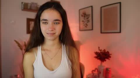 Snapshot of gia_paige18 chatting on 09/20/25, 08:37 Gia Paige18 online show from 09/20/25, 08:37