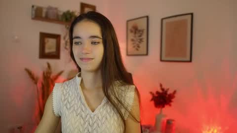 Snapshot of gia_paige18 chatting on 09/26/25, 10:19 Gia Paige18 online show from 09/26/25, 10:19