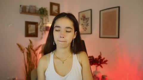 Snapshot of gia_paige18 chatting on 10/01/25, 12:55 Gia Paige18 online show from 10/01/25, 12:55