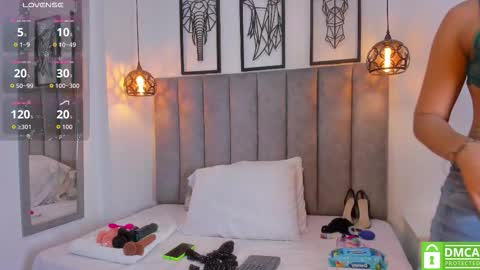 Darlliny online show from 10/19/25, 09:59