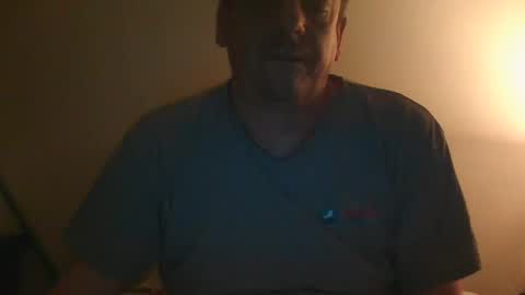 Snapshot of giaco1982 chatting on 02/15/25, 04:03 samuel online show from 02/15/25, 04:03