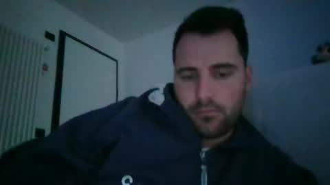 Snapshot of giacomo9669 chatting on 12/19/25, 12:12 giacomo9669 online show from 12/19/25, 12:12