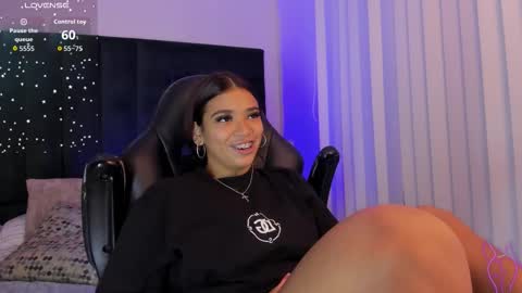 Gia  online show from 12/22/25, 06:16