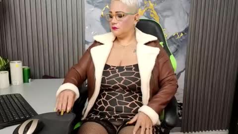 Snapshot of gianellacox chatting on 02/19/26, 12:45 online show from 02/19/26, 12:45